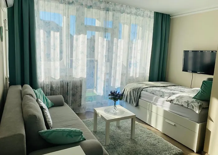 Zrinyi Central Apartman With Free Parking