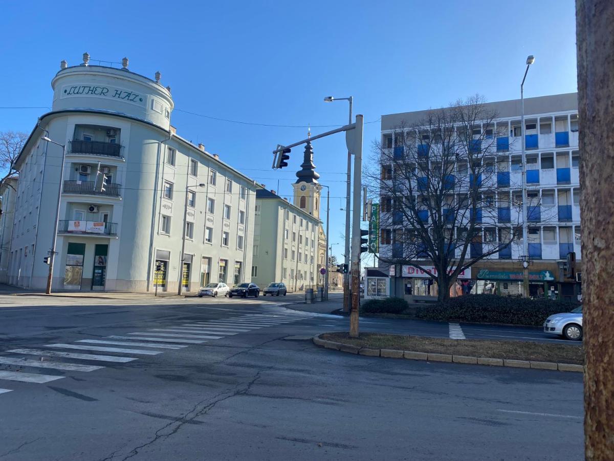 Zrinyi With Free Parking * Nyiregyhaza
